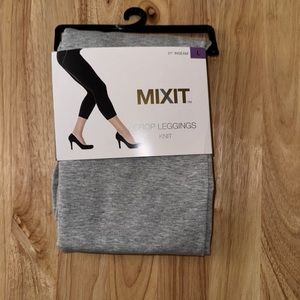 Leggings NWT